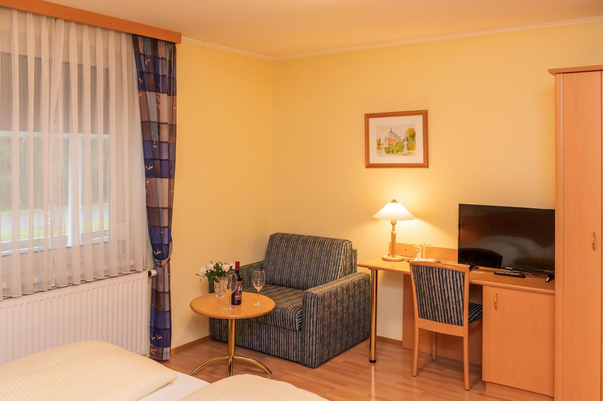 Ferien Beim Treiber Hotel Tarcsafürdő Szoba fotó