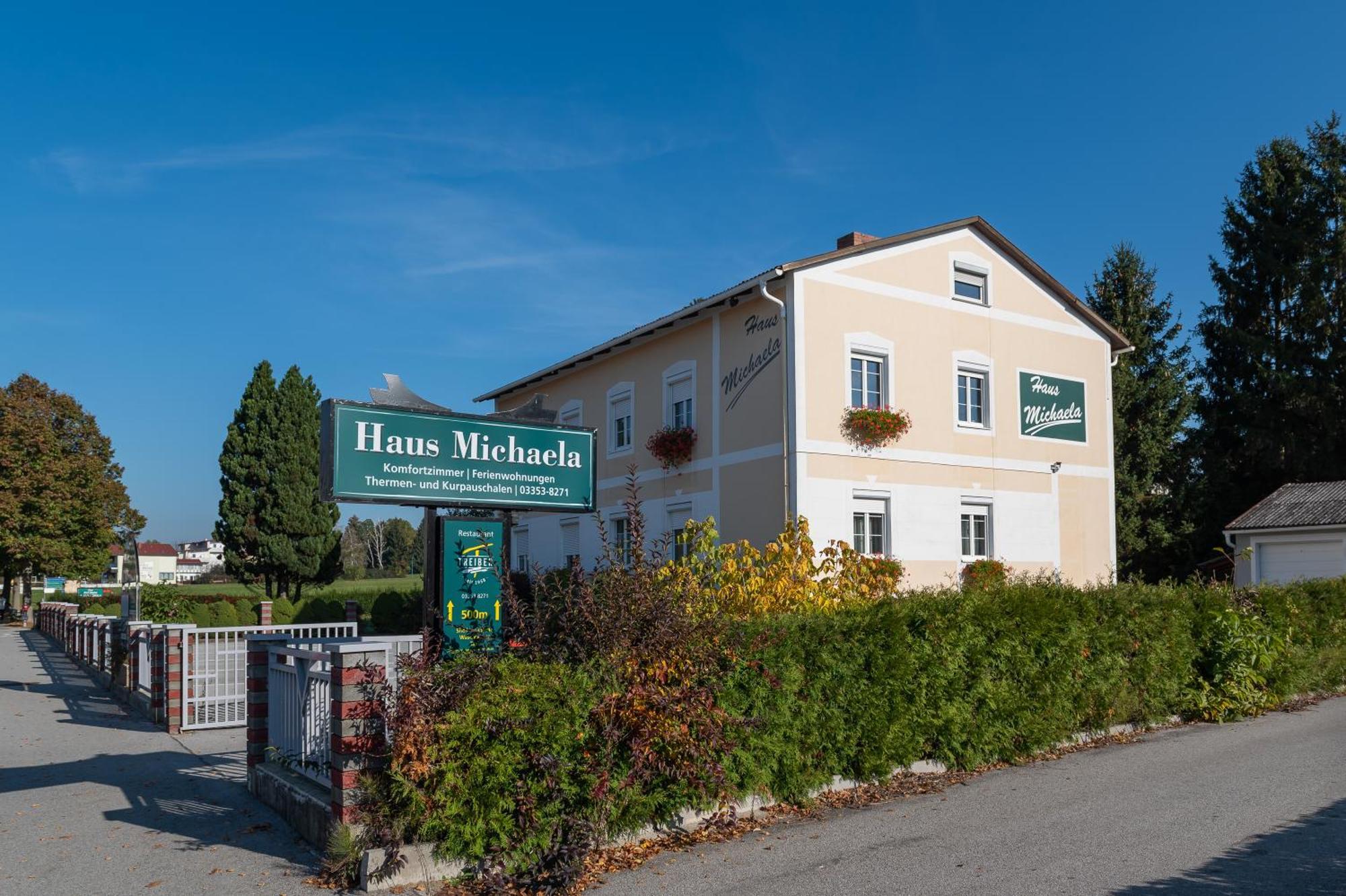 Ferien Beim Treiber Hotel Tarcsafürdő Szoba fotó
